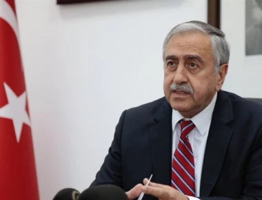 Ακιντζί: «Δεν θα επιτρέψουμε στην ελληνοκυπριακή ηγεσία να θεωρεί τον τουρκοκυπριακό λαό μειονότητα» (φωτο)